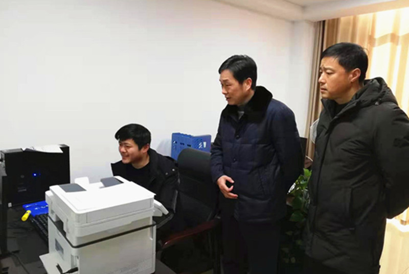 2222董书记_副本_副本.jpg