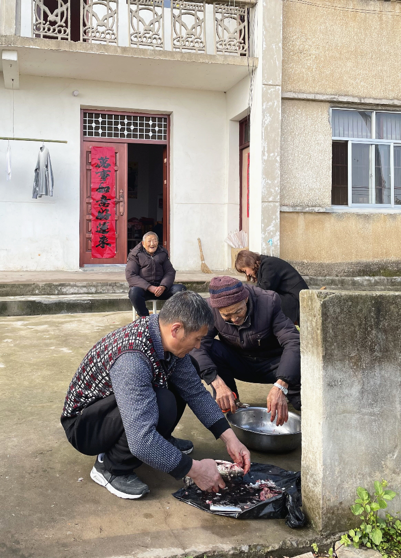 1630479675729112.jpg 回家看望.jpg
