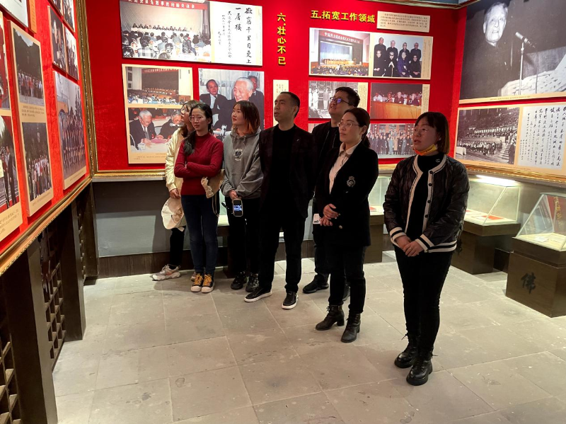 微信图片_20220518152913_副本.png